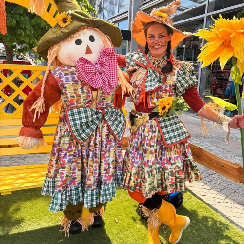 Betty The Boulevard Scarecrow
